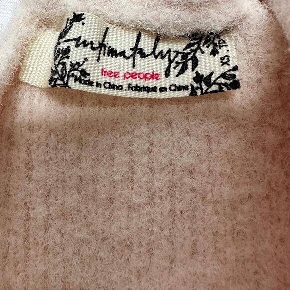 Free People Size XS Baby Pink Knit Tank Super Soft - Picture 3 of 5